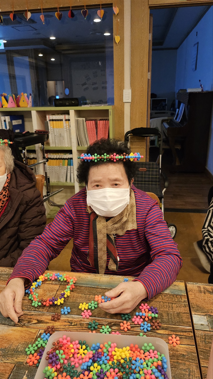 1028738649_FQ65XuZ9_0eedec45299967585642c73a90281bd509a9db8b.jpg 이미지크게보기