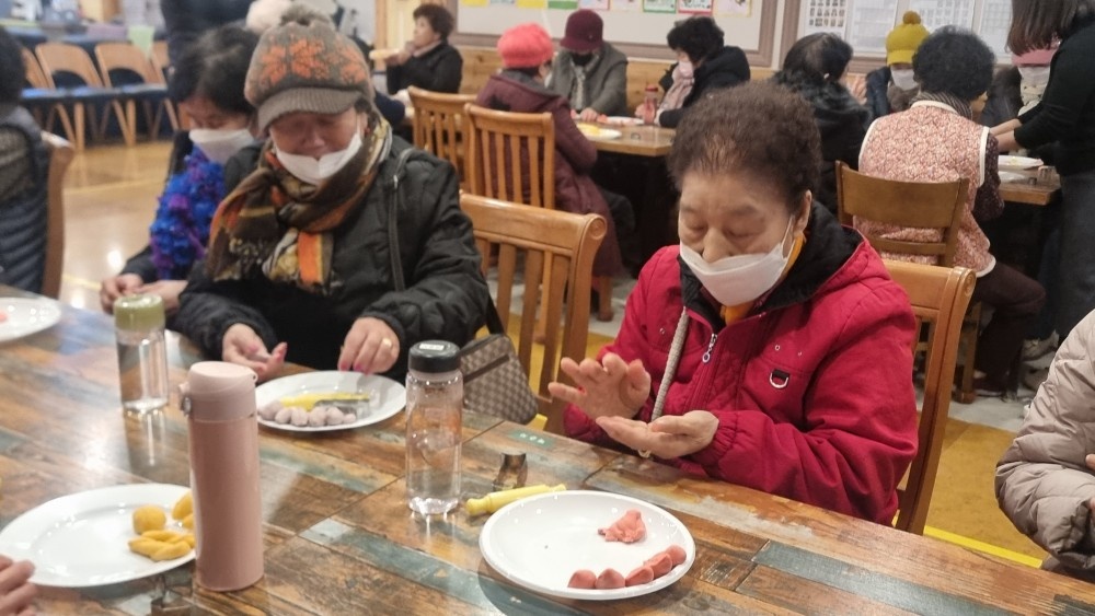 1028738649_R0Pf5xa4_58941bb5bce6ef5a41af2dafb20d6e53c9c7fac0.jpg 이미지크게보기