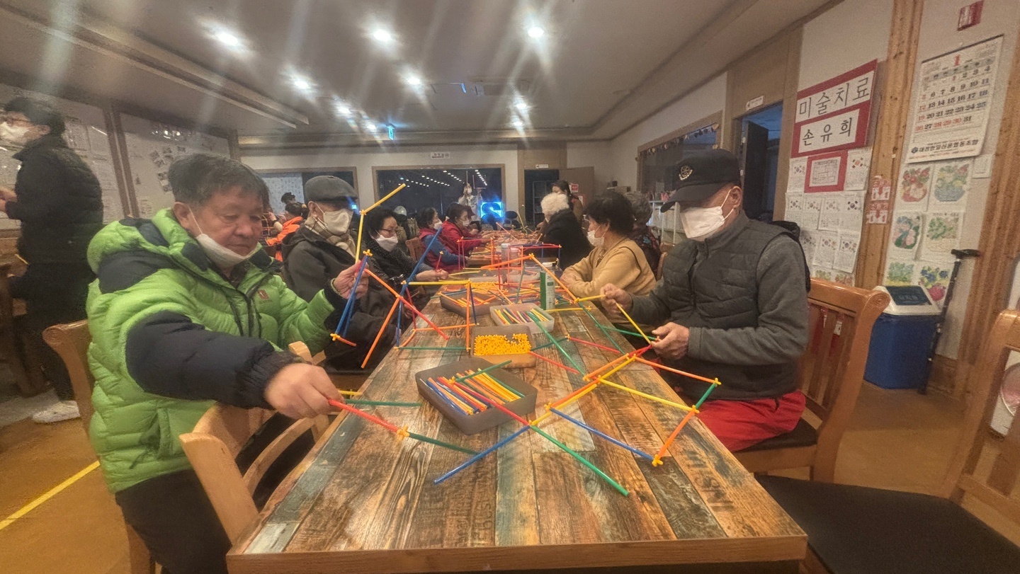 1028738649_smHi5FV4_da9c0b4a3f5309896a8e5f802bc4038574b7c869.jpg 이미지크게보기