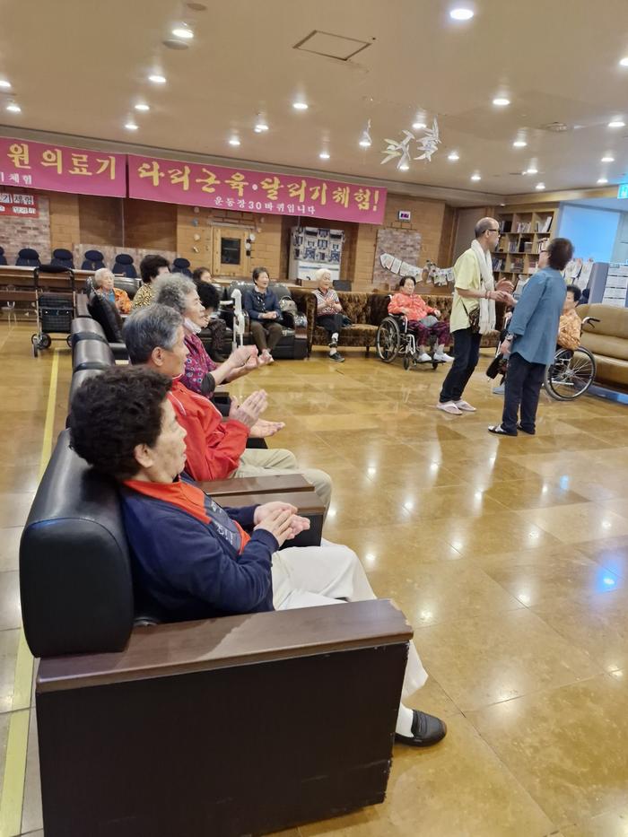 /user/c/centercare/editor/2409/9688d7d205e8f34ab21d488054f1d352_1725521899_4135.jpg 이미지크게보기